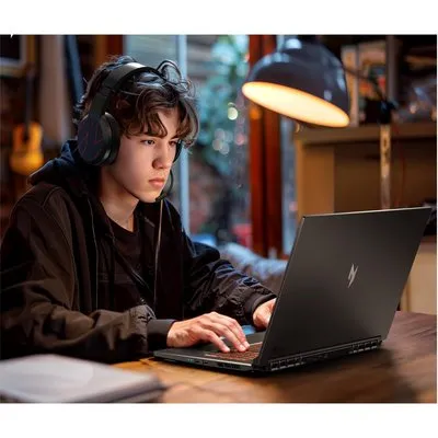 Acer Nitro V17 AI ANV17-41-R3JA 17.3 QHD Ryzen 7 260 16GB/512GB RTX 5060 Win11 (NH.QYUEG.00Q)
