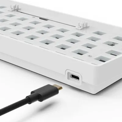 Sharkoon Gaming Tastatur Skiller SGK50S4 Gen2 barebone weiß (100065623)