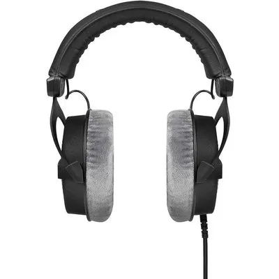 beyerdynamic DT 990 PRO einseitig kabelgebundener Over-Ear-Studiokopfhörer für Mixing, Mastering und Editing mit 250 Ohm (459.038)