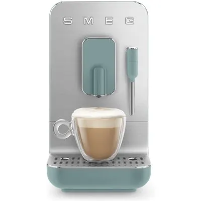 BCC12EGMEU Kaffee-Vollautomat emerald green-matt, Edelstahl-Mahlwerk, 19 bar, 1,4 l