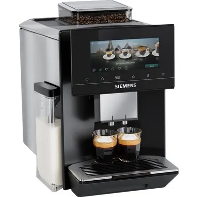 TQ925EF9 Kaffee-Vollautomat Klavierlack schwarz