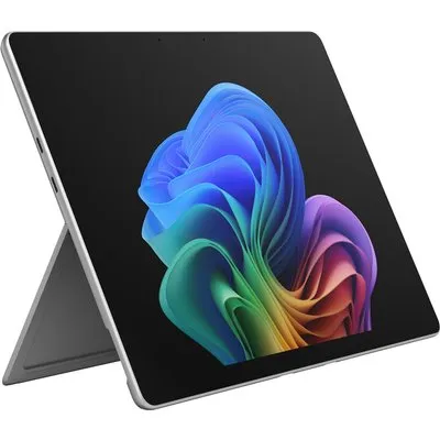Surface Pro 12 (X2P/512GB) Tablet platin, 13 Zoll Display, 24 GB RAM, Windows 11, 15,5 Std. Akku, 10 MP Kamera