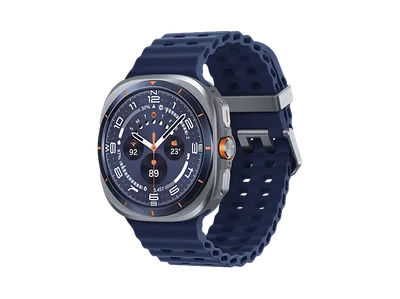 Samsung Galaxy Watch Ultra in Titanium Blau