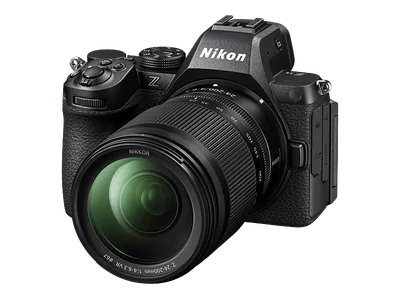 NIKON Z5II Kit Systemkamera mit Objektiv 24-200mm, 8 cm Display Touchscreen, WLAN