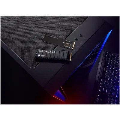 WD WD_BLACK SN850X NVMe SSD WDS400T2X0E - SSD - 4TB - intern - M.2 2280 - PCIe 4,0 x4 (NVMe) (WDS400T2X0E)