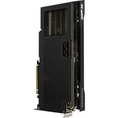XFX SWIFT Radeon RX 9070 OC Triple Fan Grafikkarte - 16GB GDDR6, HDMI, 3x DP