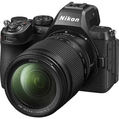 Nikon Z5 II + NIKKOR Z 24-200mm f/4-6.3 VR