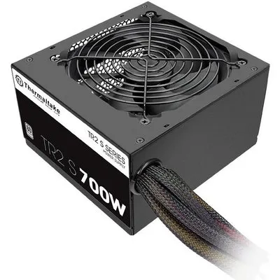 Thermaltake TR2 S - 700W | PC-Netzteil
