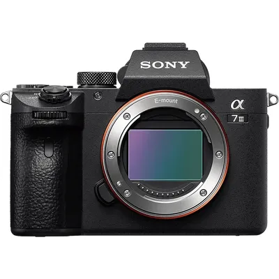 Sony Alpha A7 III + FE 28-70mm f/3.5-5.6 OSS II
